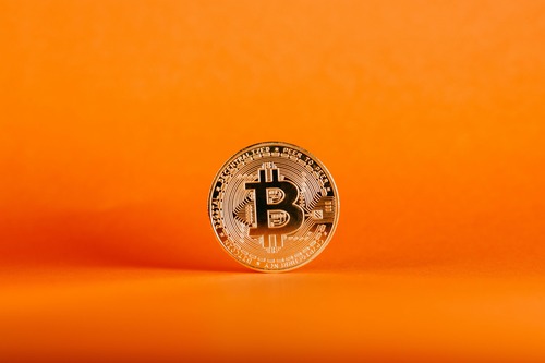 Ethereum (ETH) wallet and network verification on a screen